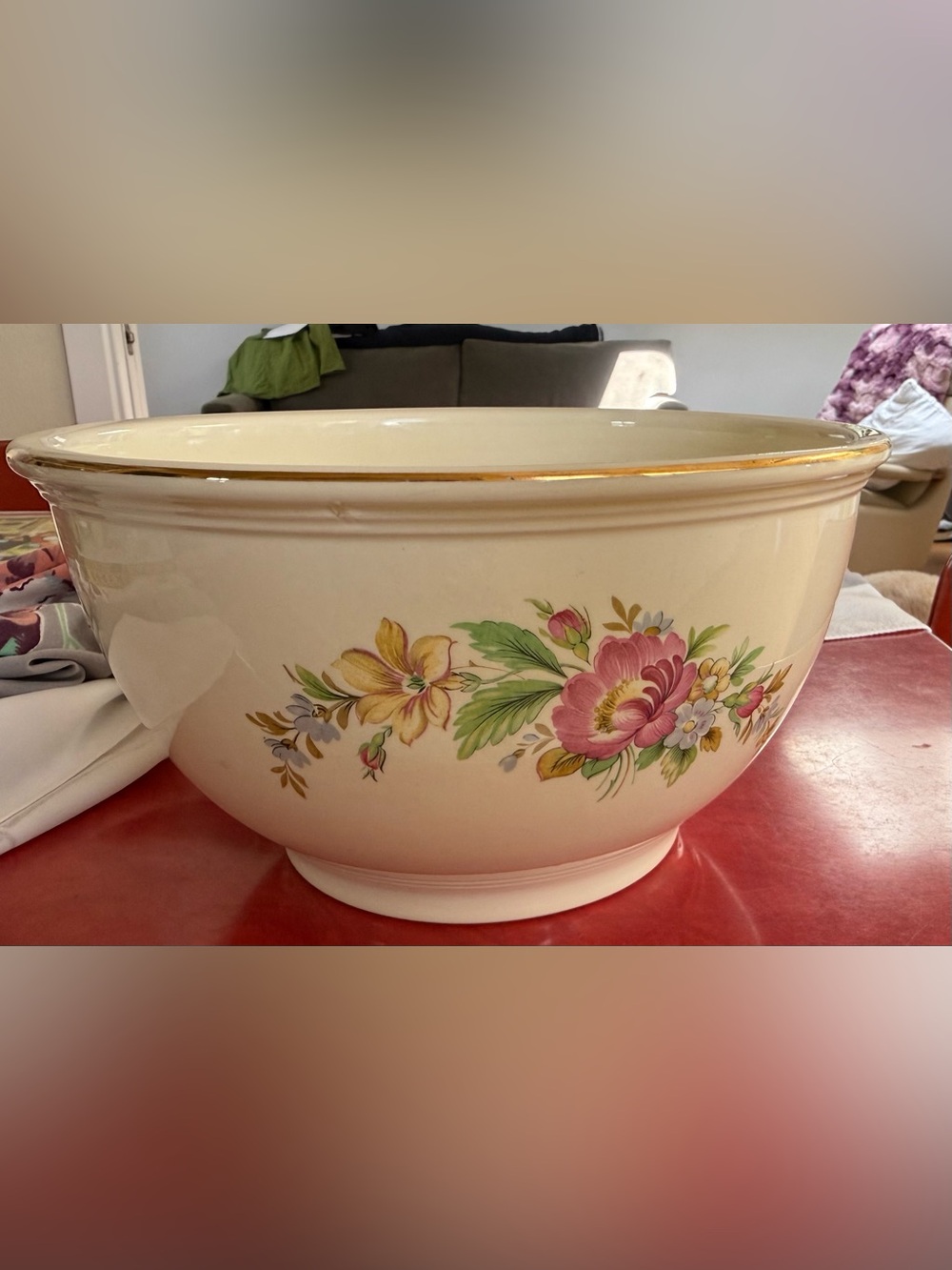 Vintage Kichen Kraft Mixing bowl "Spring Wreath" Large size.